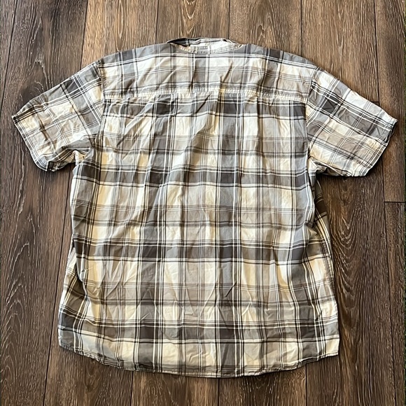 Columbia Plaid Short Sleeve Button Up Shirt Mens Size XXL - Picture 4 of 7